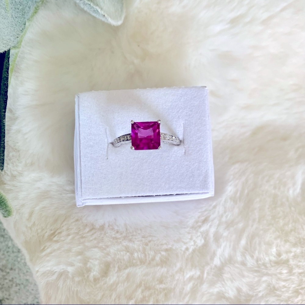 Princess Bella Ring